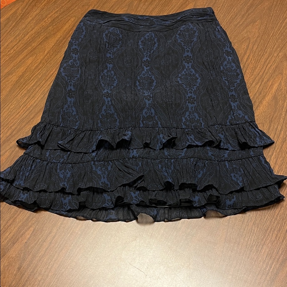 Loft Black and Blue Ruffled Skirt, size 6, NWT